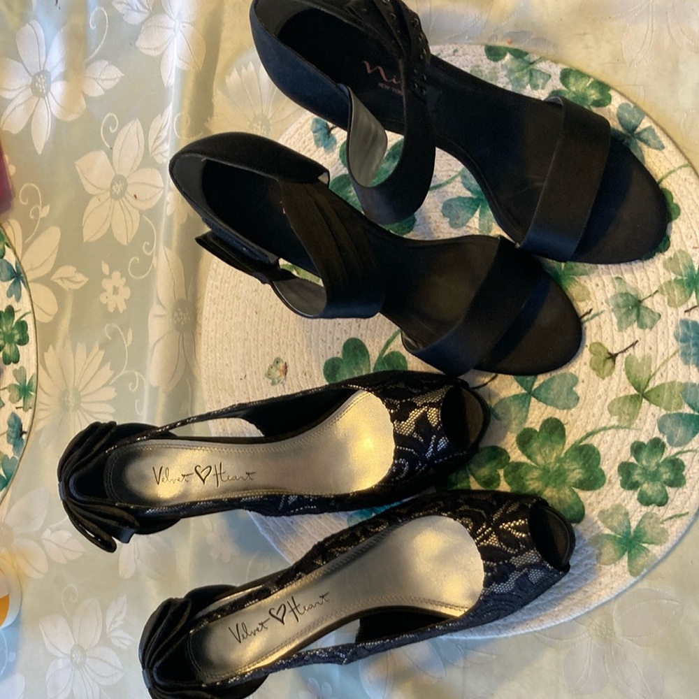 2 pair size 9 heels. Nina and Velvet Heart.